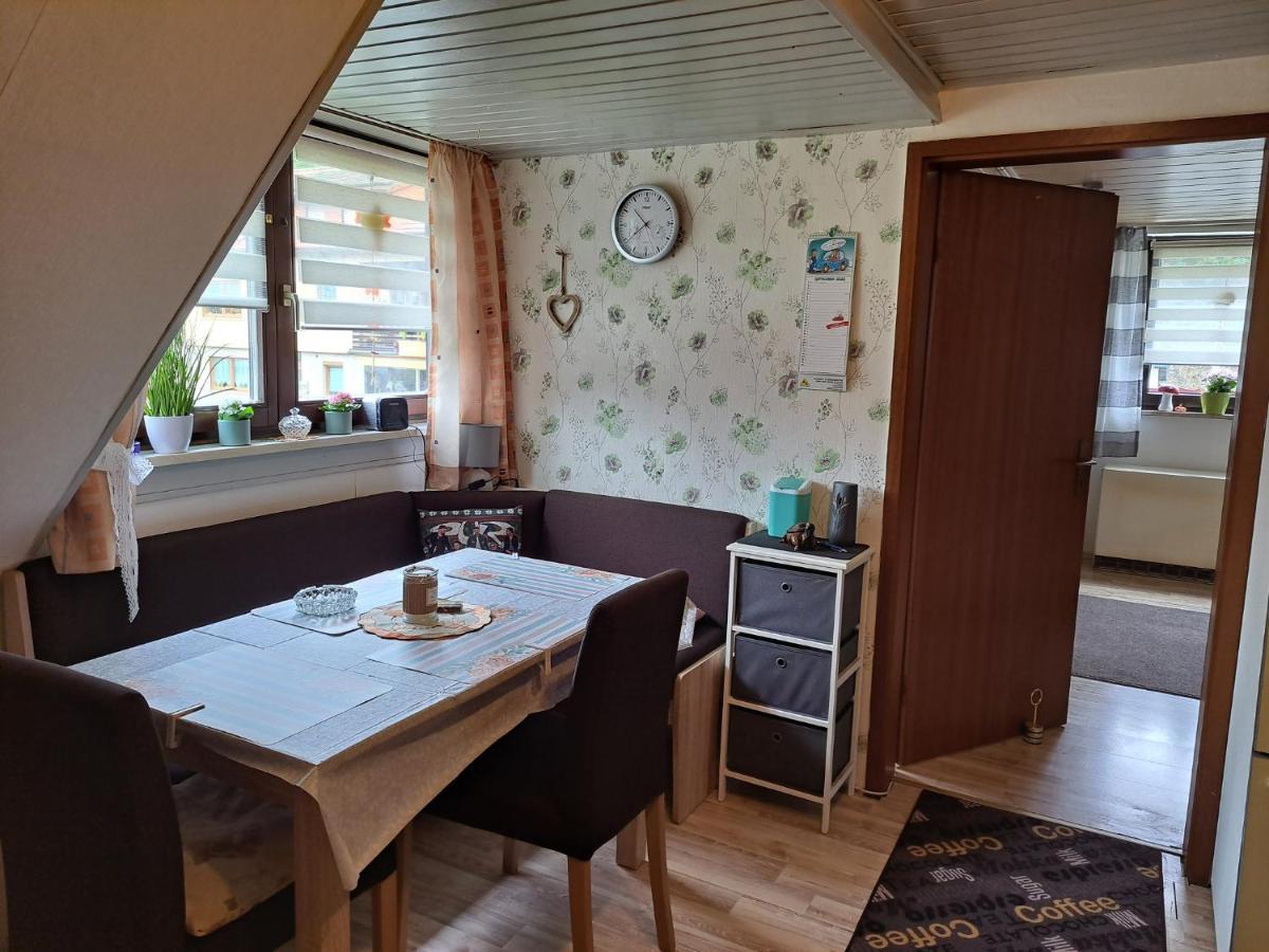Ferienwohnung Sonja Mit Garten Und Freisitz Steinwiesen Luaran gambar